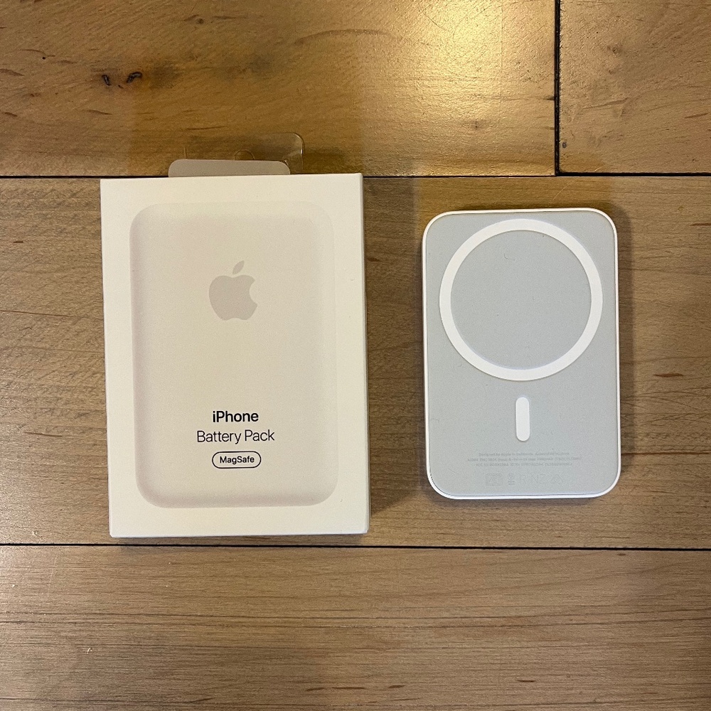Apple iPhone Battery Pack